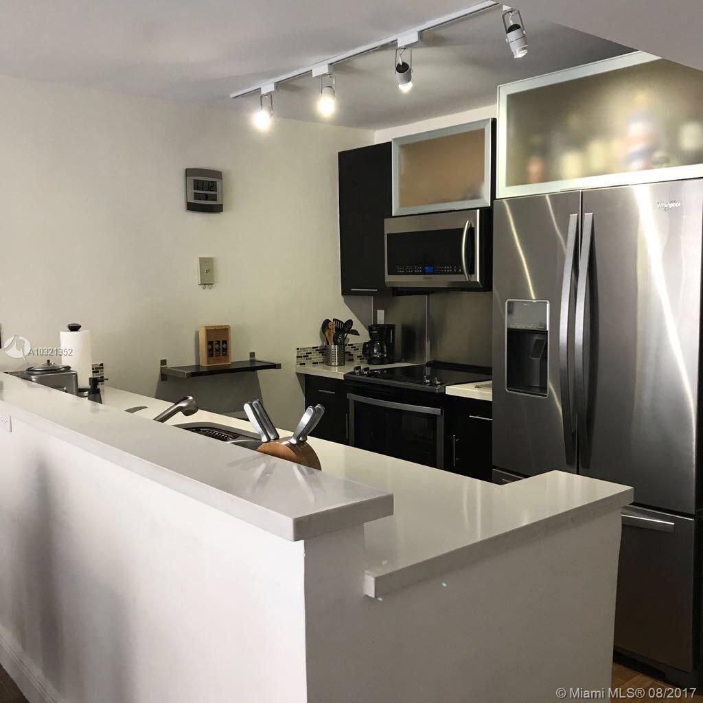 CHARTER CLUB CONDO - Residential Lease
