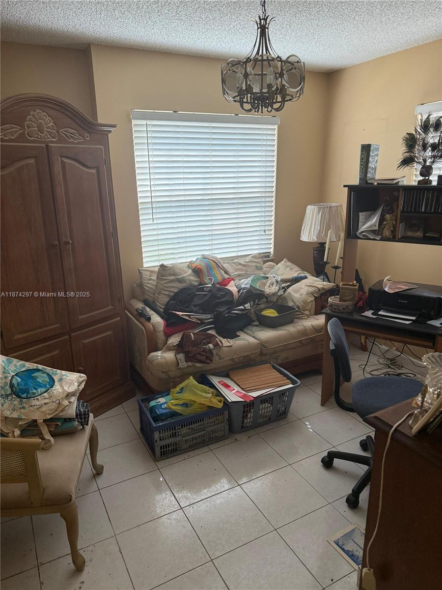 WEST PALM BEACH GARDENS - Residential