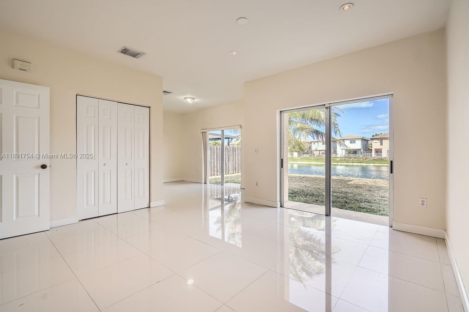 MARIANAS HOMES - Residential