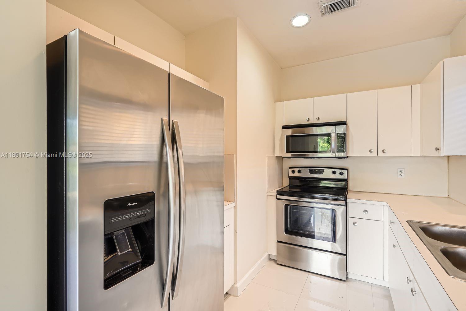 MARIANAS HOMES - Residential