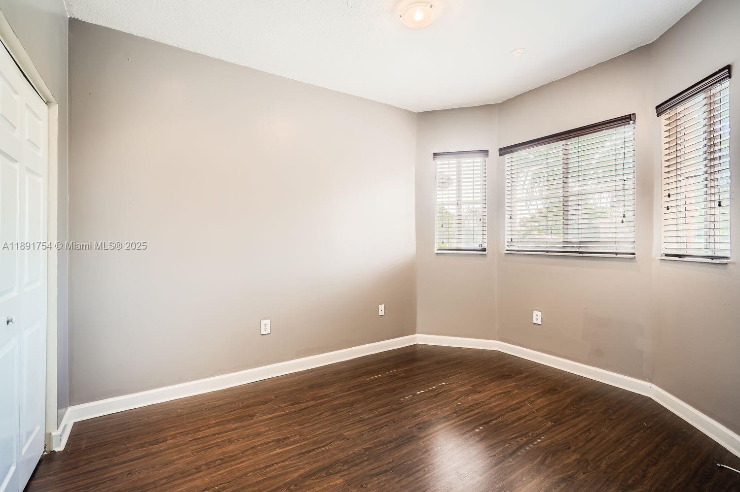 MARIANAS HOMES - Residential