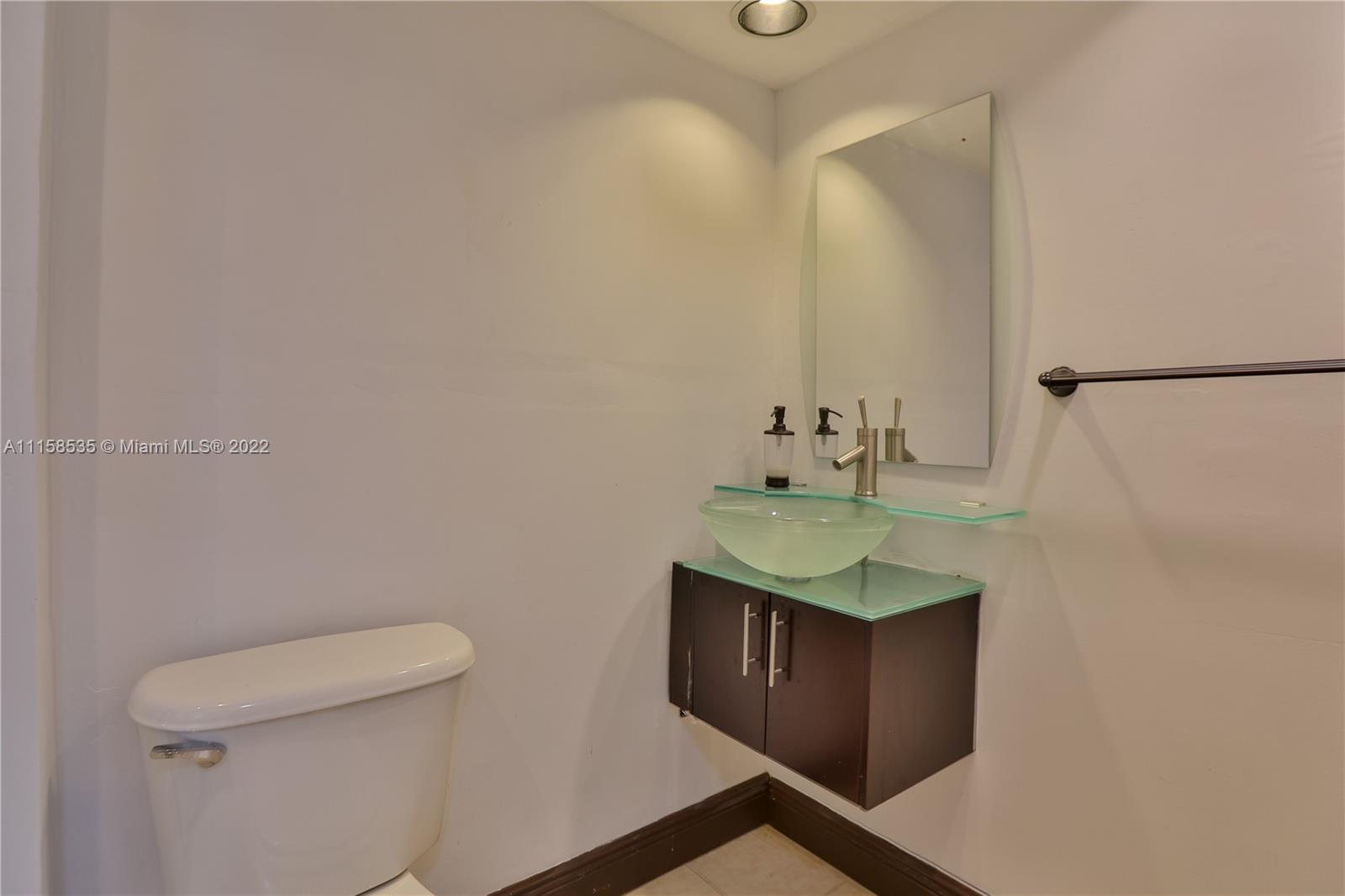 THE TERRACES CONDO - Residential Lease