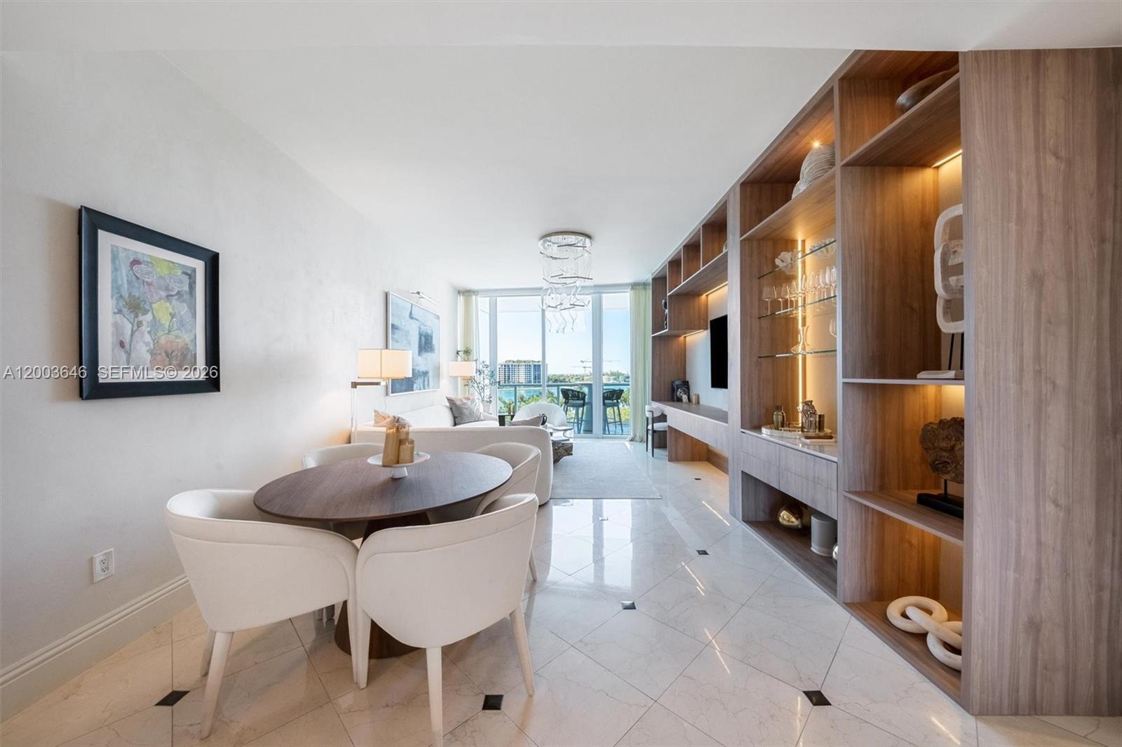 CONTINUUM ON SOUTH BEACH - Residential Lease