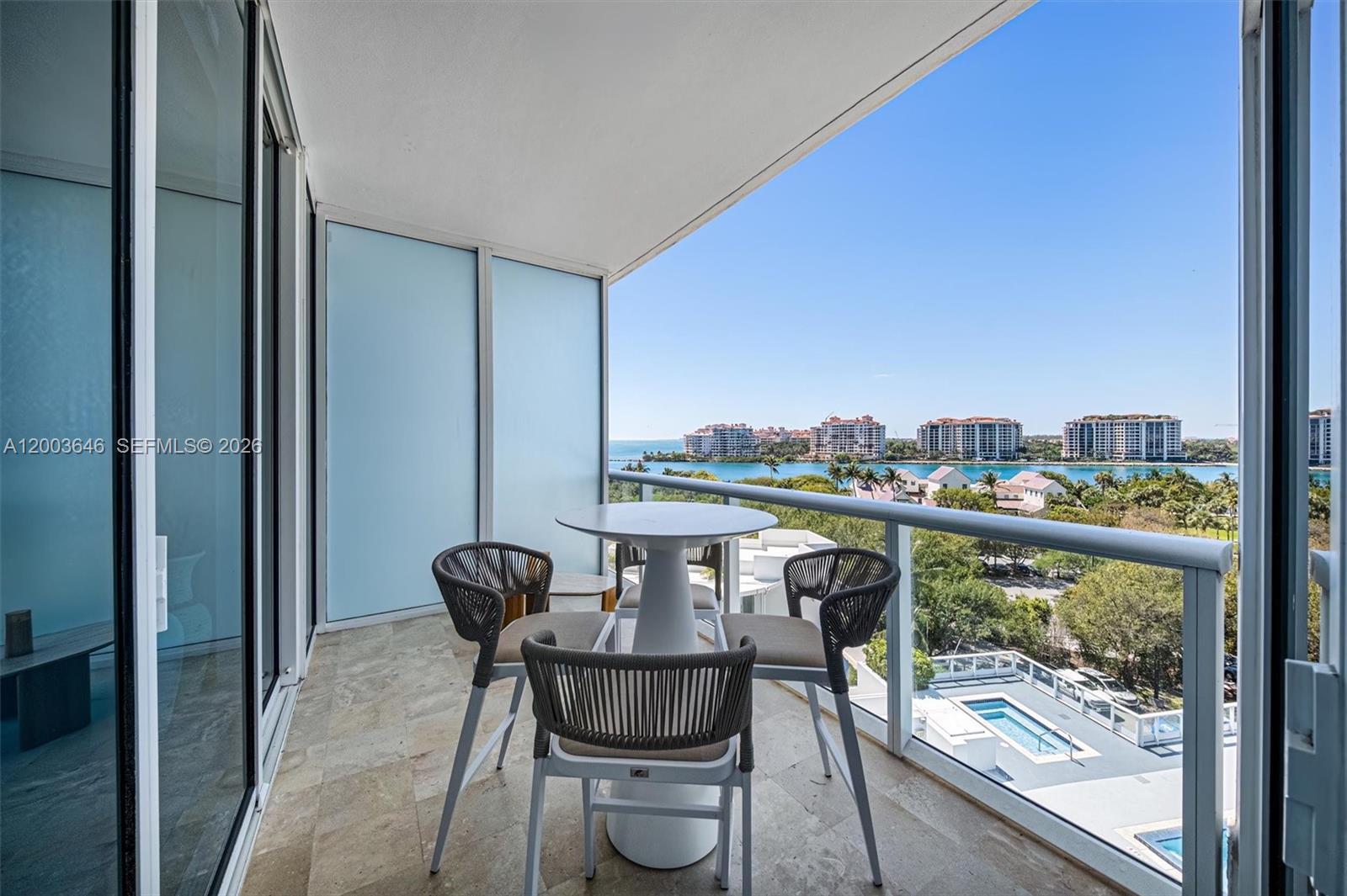 CONTINUUM ON SOUTH BEACH - Residential Lease