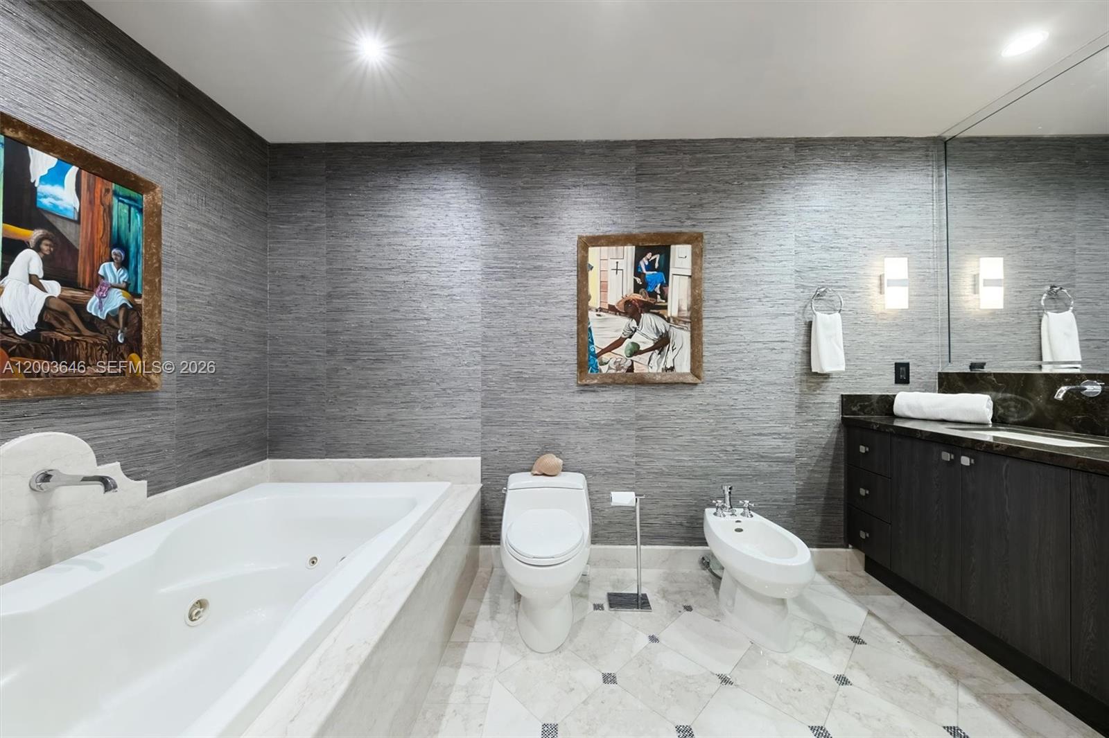 CONTINUUM ON SOUTH BEACH - Residential Lease