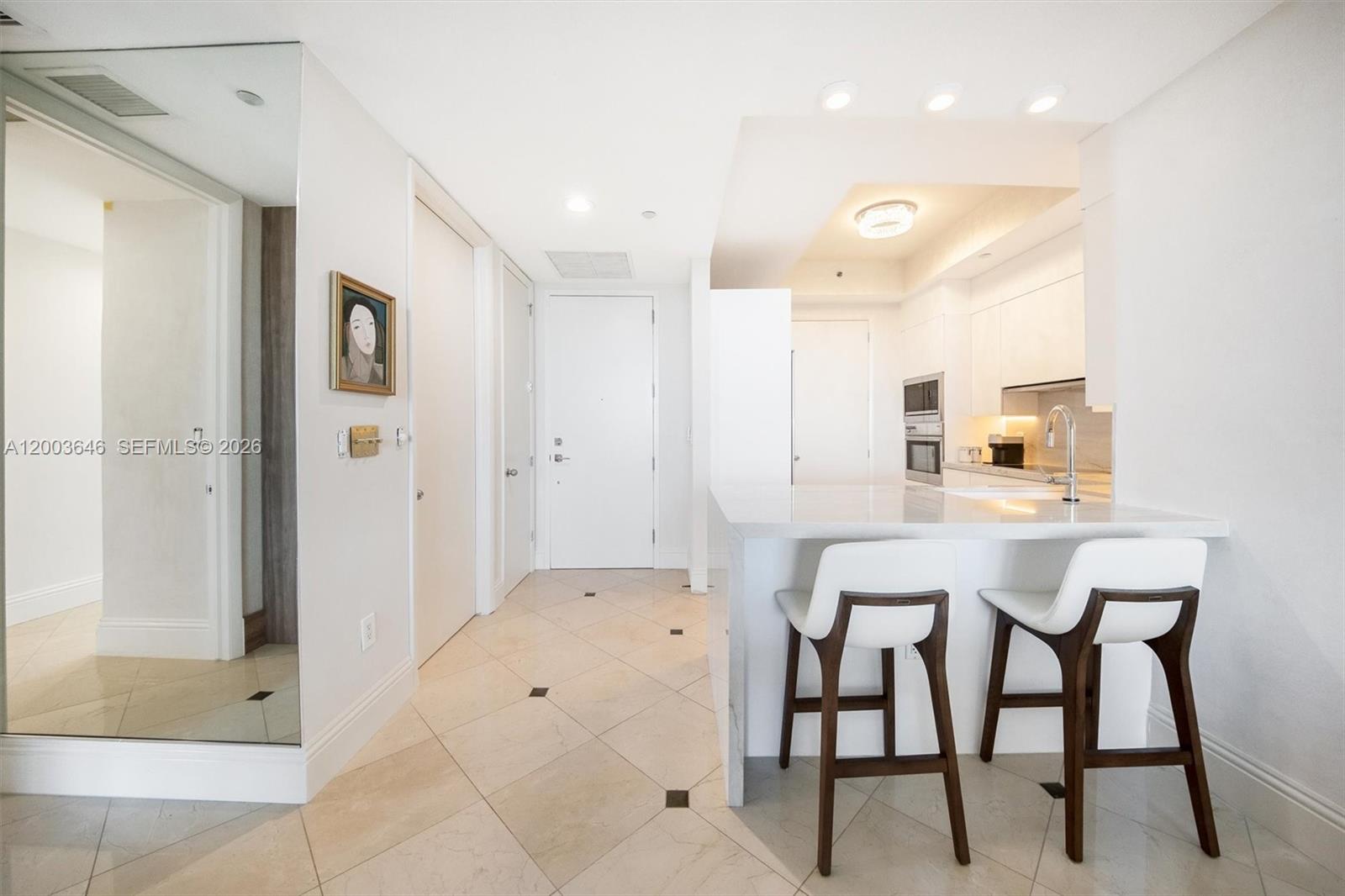 CONTINUUM ON SOUTH BEACH - Residential Lease