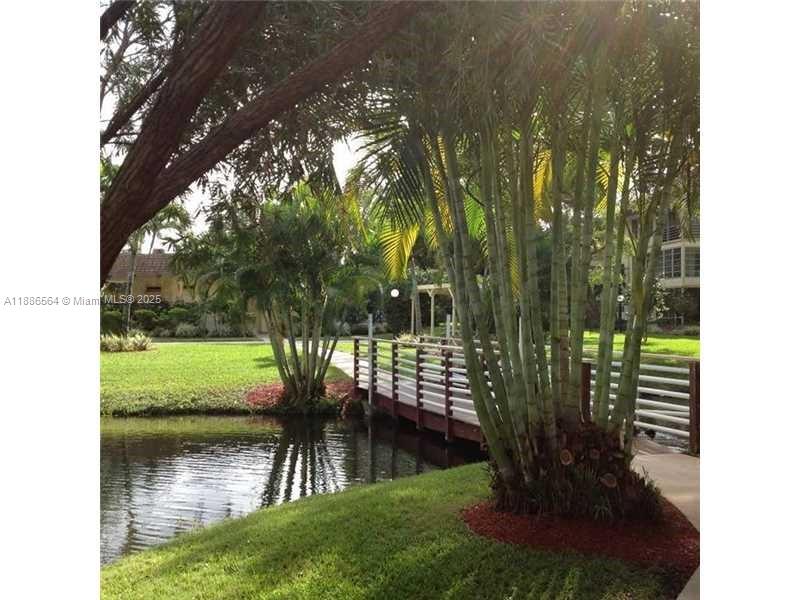 QUINSANA GARDENS CONDO - Residential Lease