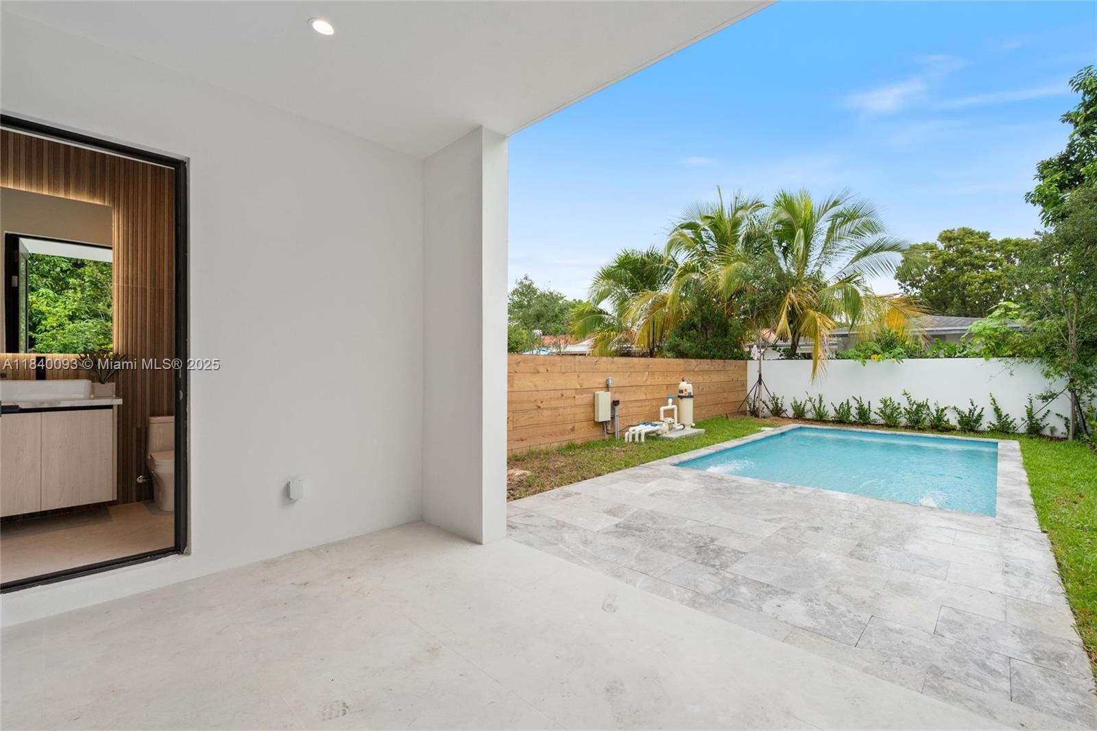 MILLERDALE - Residential