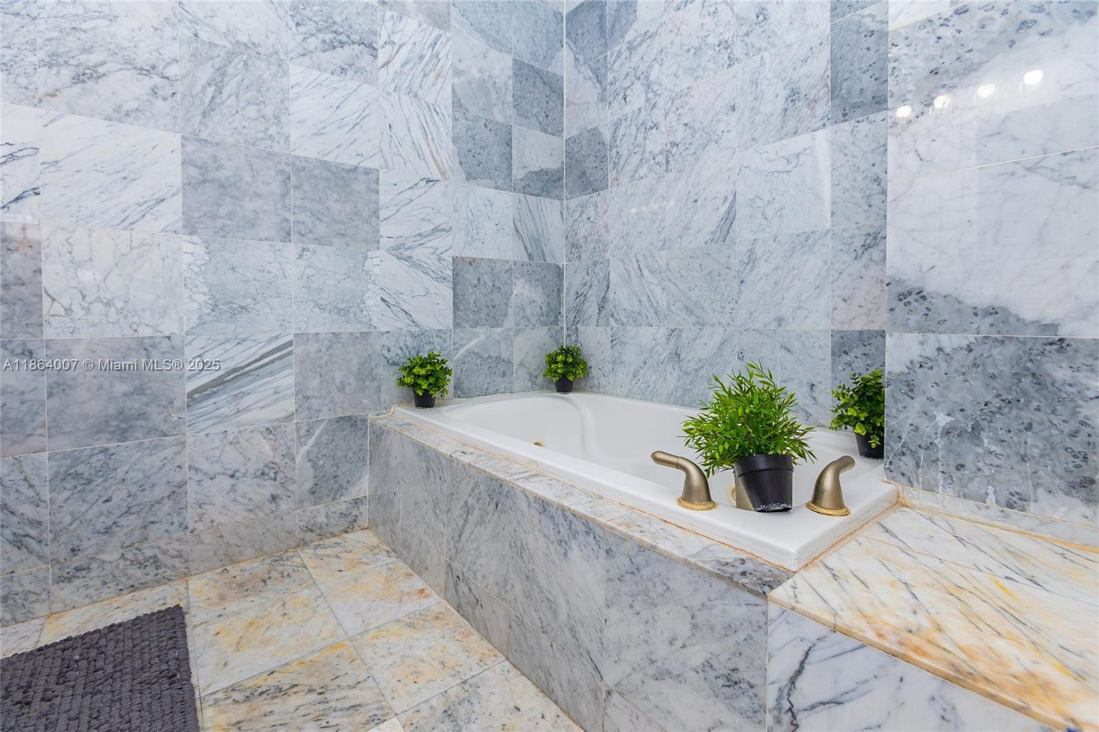 PLAT OF THE NW 1/4 - Residential