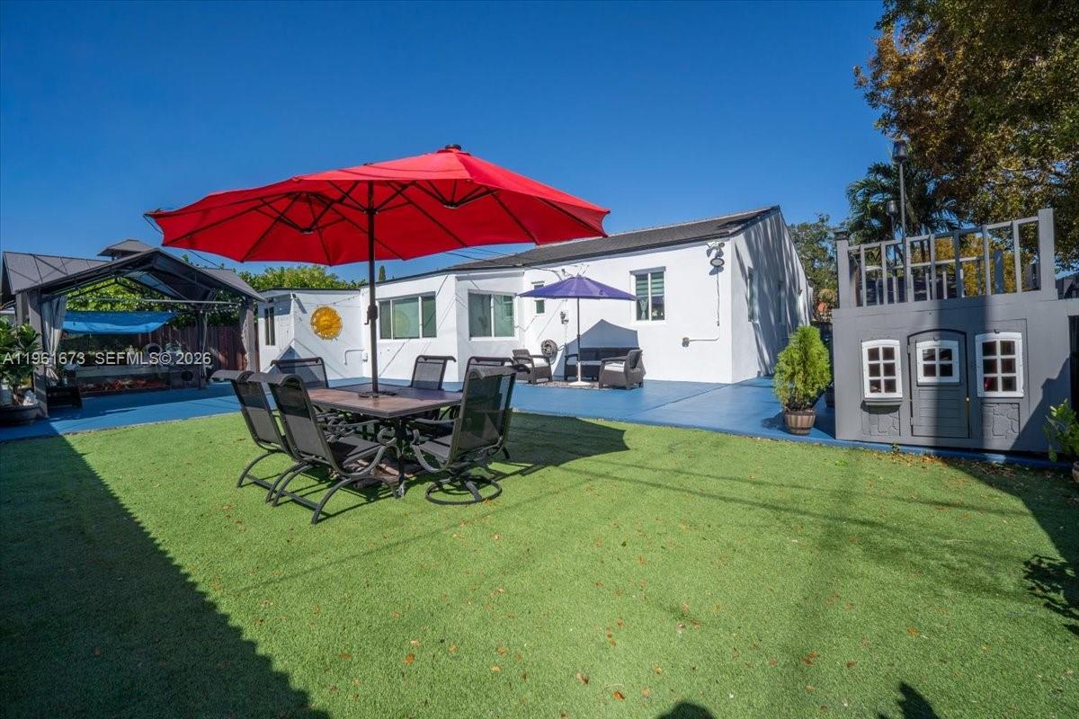 SILVER CREST - Residential