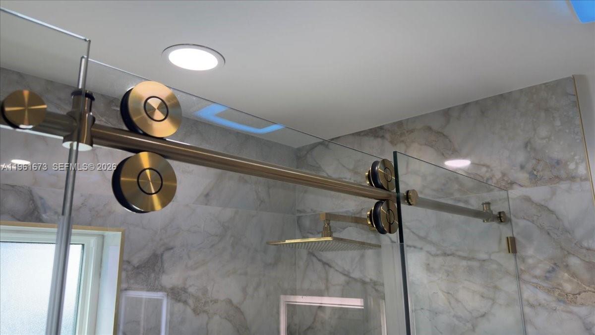 SILVER CREST - Residential