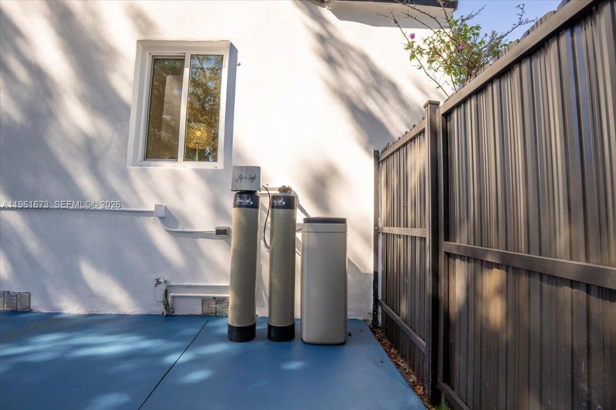 SILVER CREST - Residential