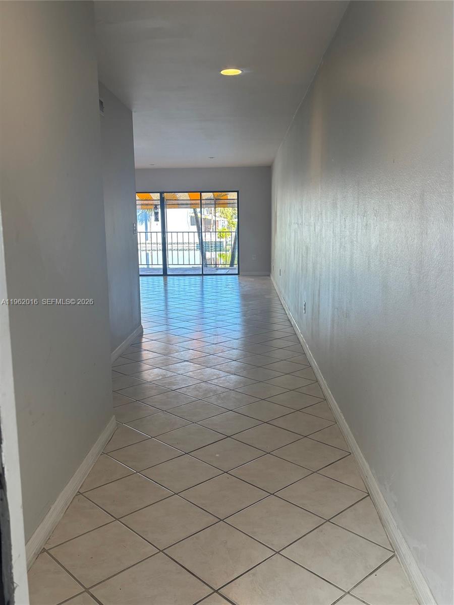 MIAMI LAKES WINDMILL GATE - Residential Lease
