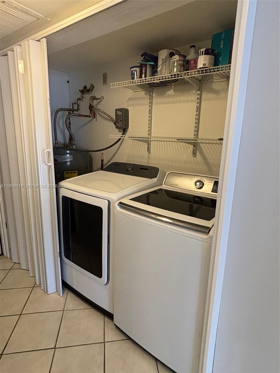 MIAMI LAKES WINDMILL GATE - Residential Lease