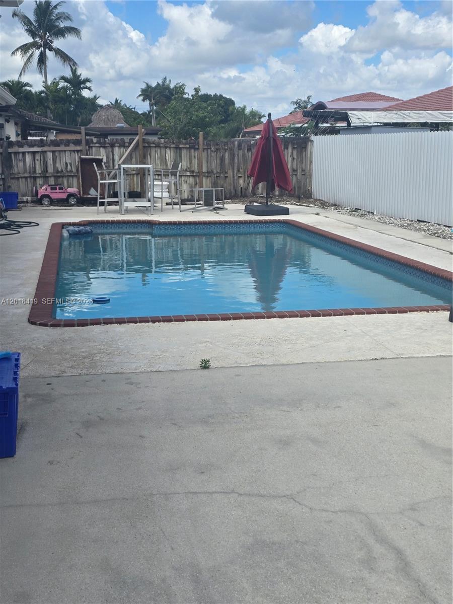 KESSLER GROVE SEC 4 - Residential