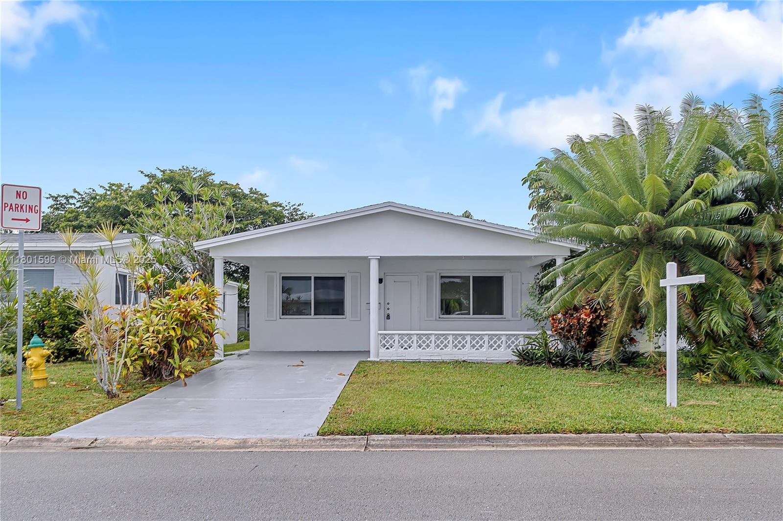 Rental Property at 6675 Nw 15th St, Margate, Broward County, Florida - Bedrooms: 3 
Bathrooms: 2  - $2,800 MO.