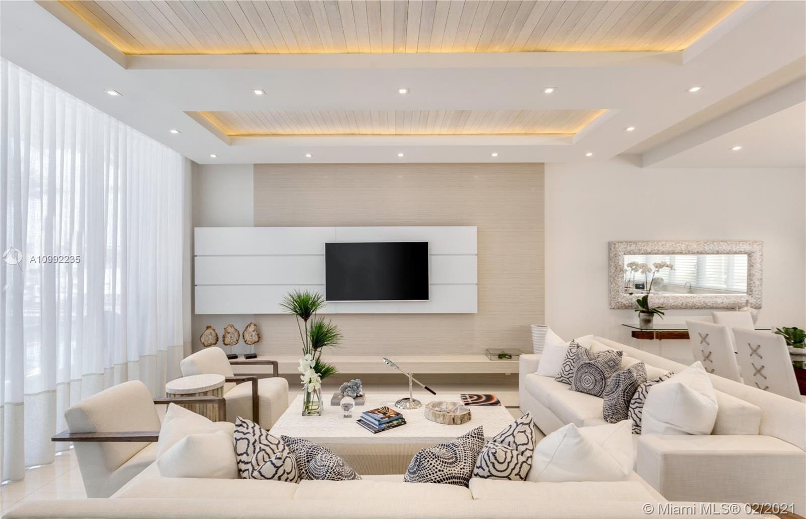 OCEAN SEVEN CONDO - Residential