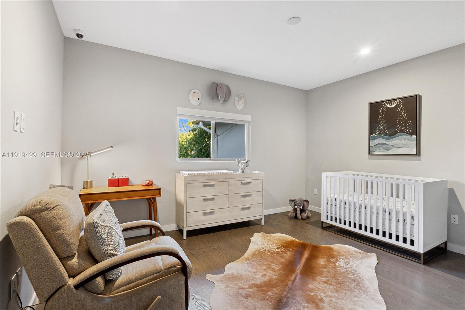 BLAINE RESIDENCES CONDO - Residential Lease