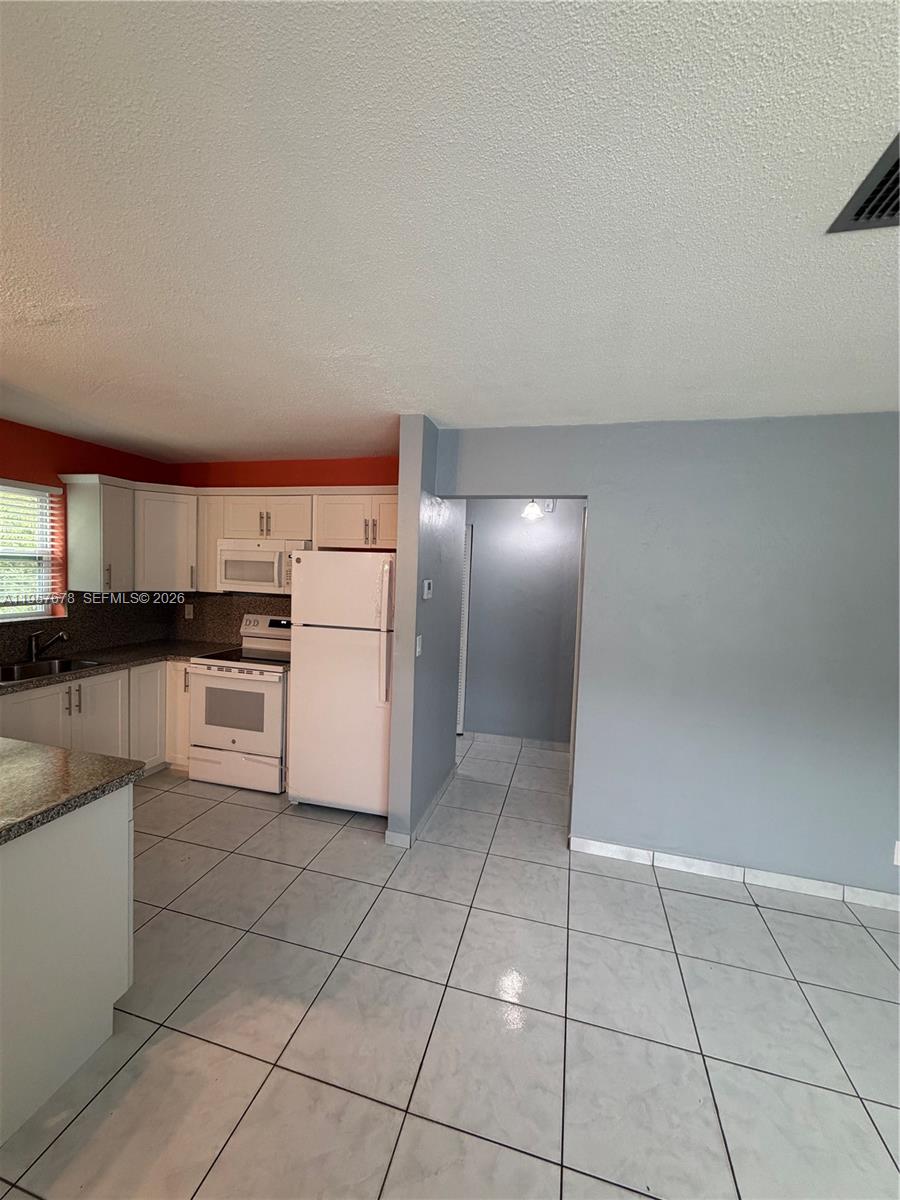 CRYSTAL COURT MANOR NO 5 - Residential Lease