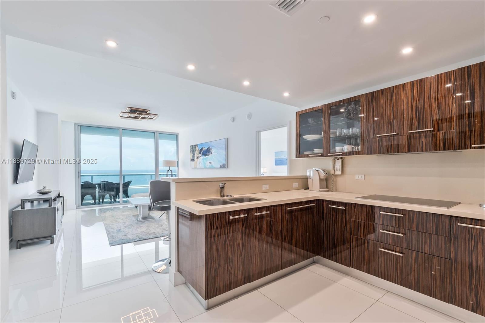 SOUTH CARILLON BEACH COND - Residential Lease