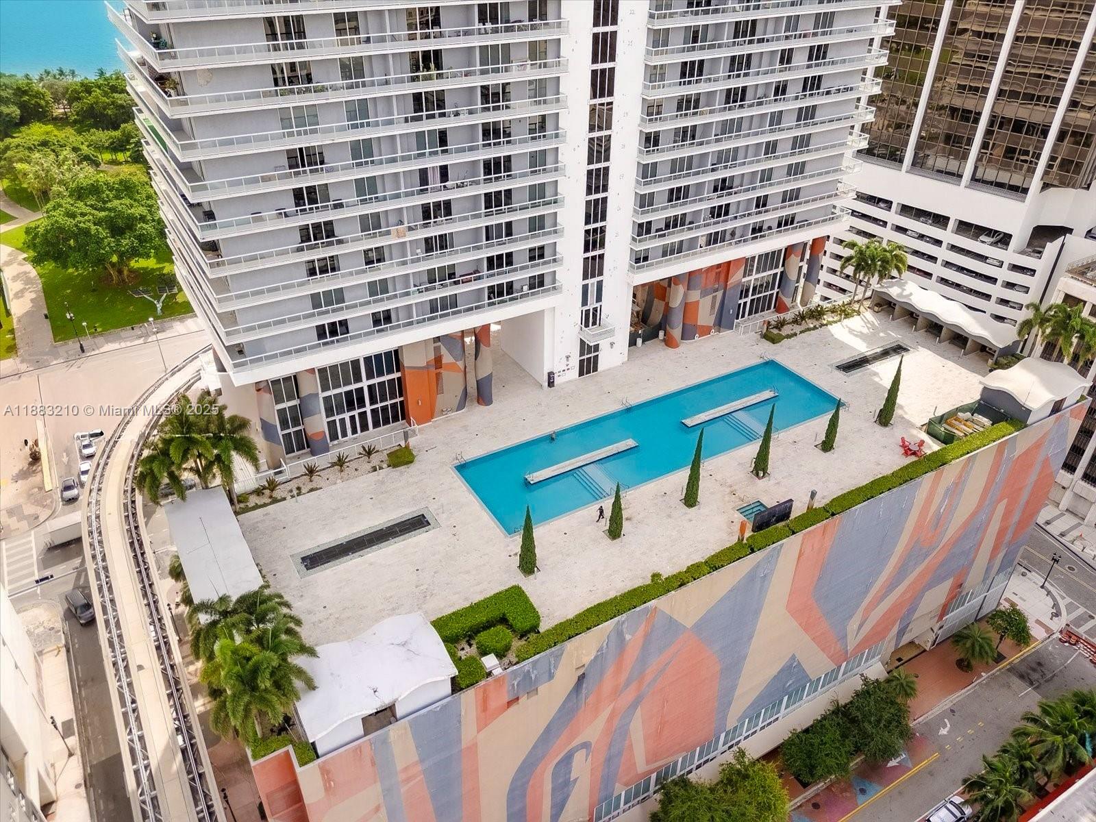 50 BISCAYNE CONDO - Residential Lease