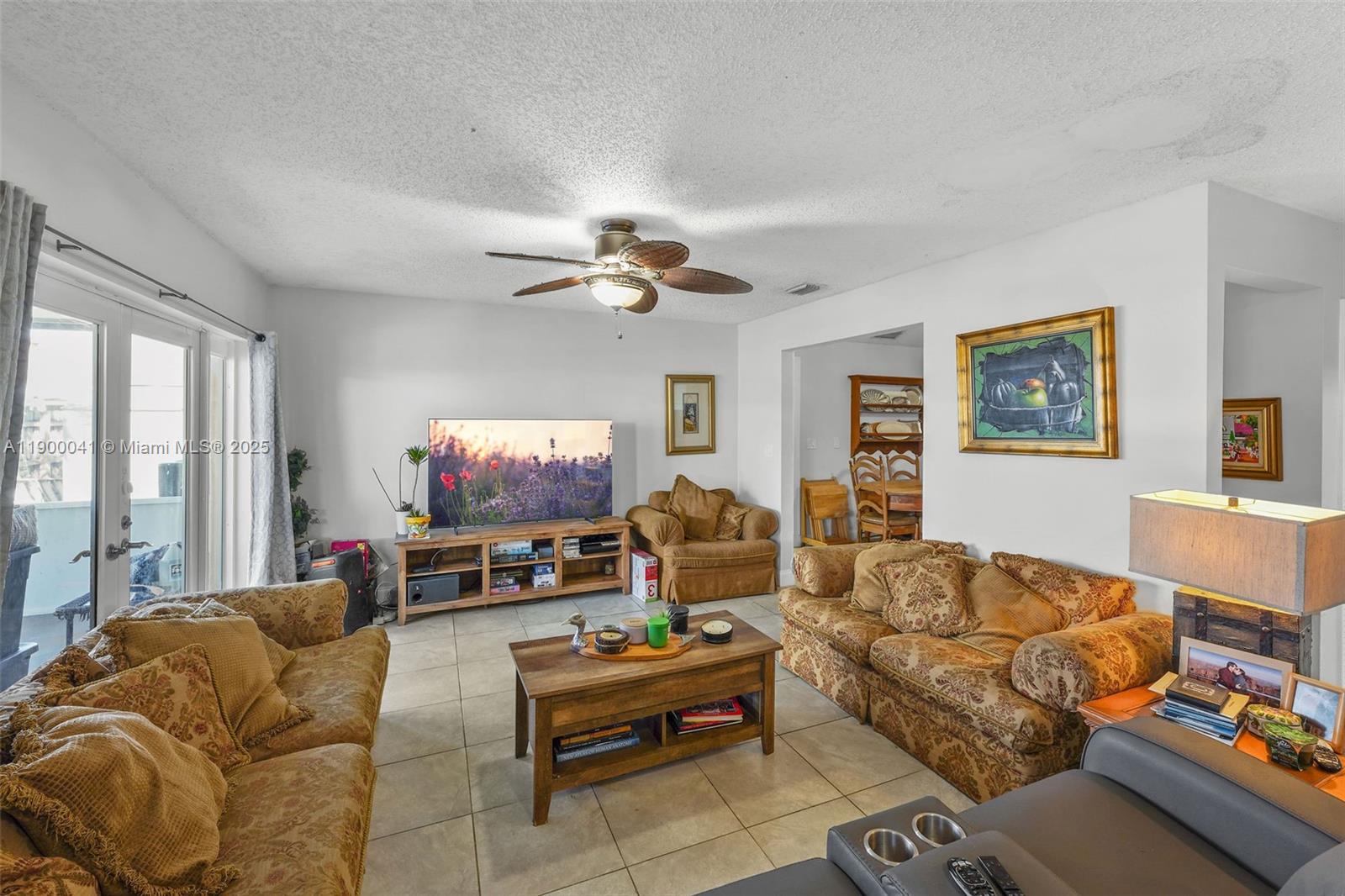 AMERICAN HOMES 1ST ADDN - Residential