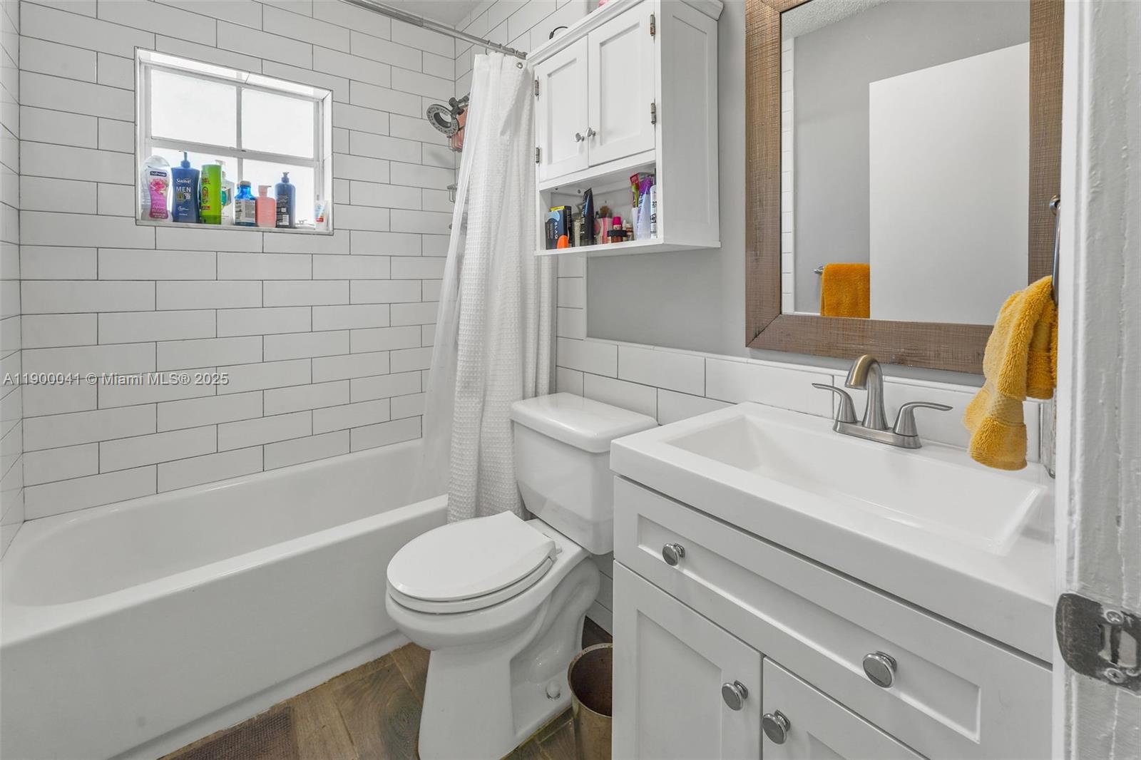 AMERICAN HOMES 1ST ADDN - Residential