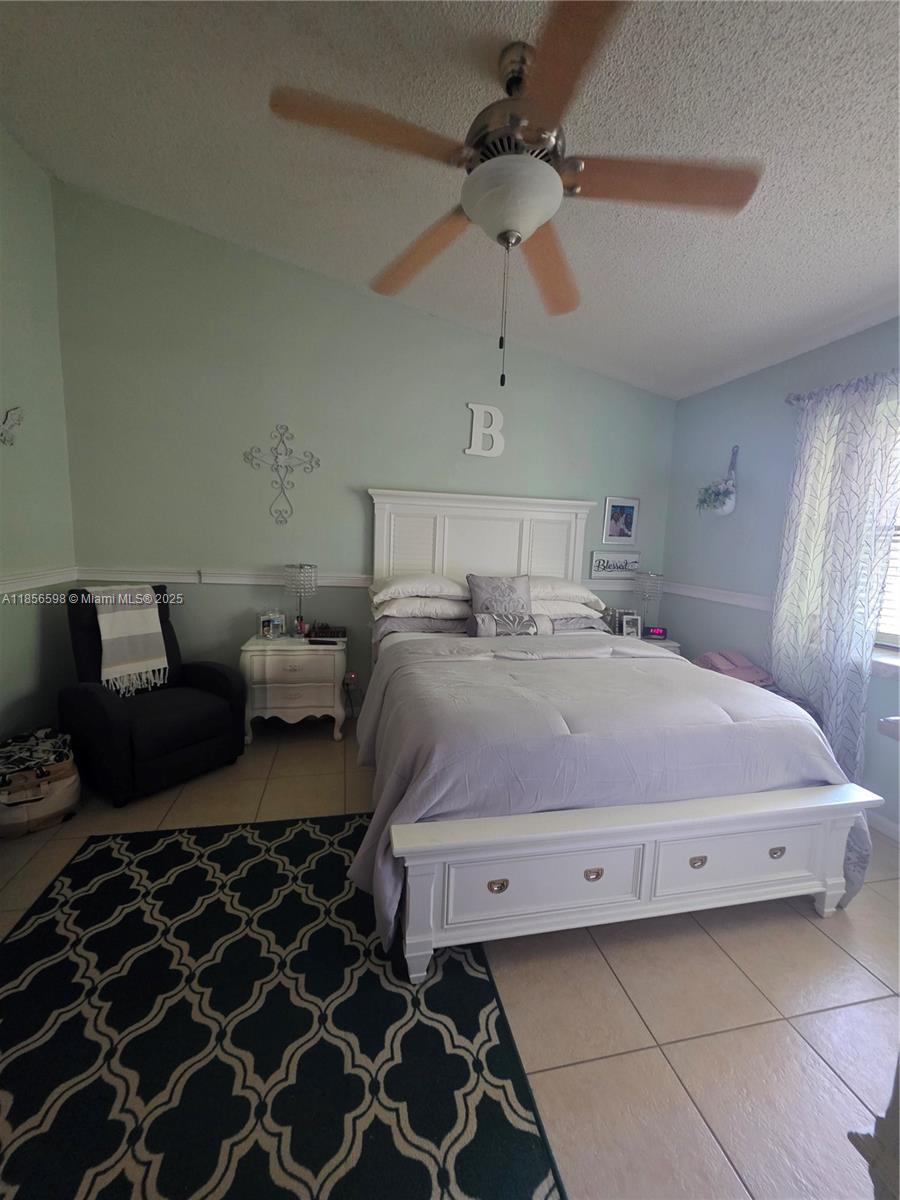 TARTAN COCONUT CREEK PHAS - Residential