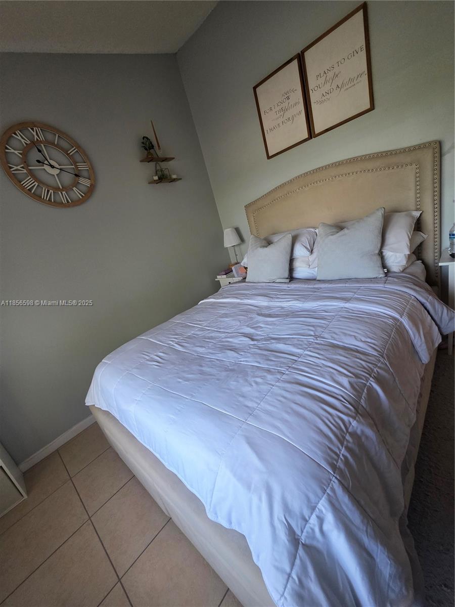 TARTAN COCONUT CREEK PHAS - Residential