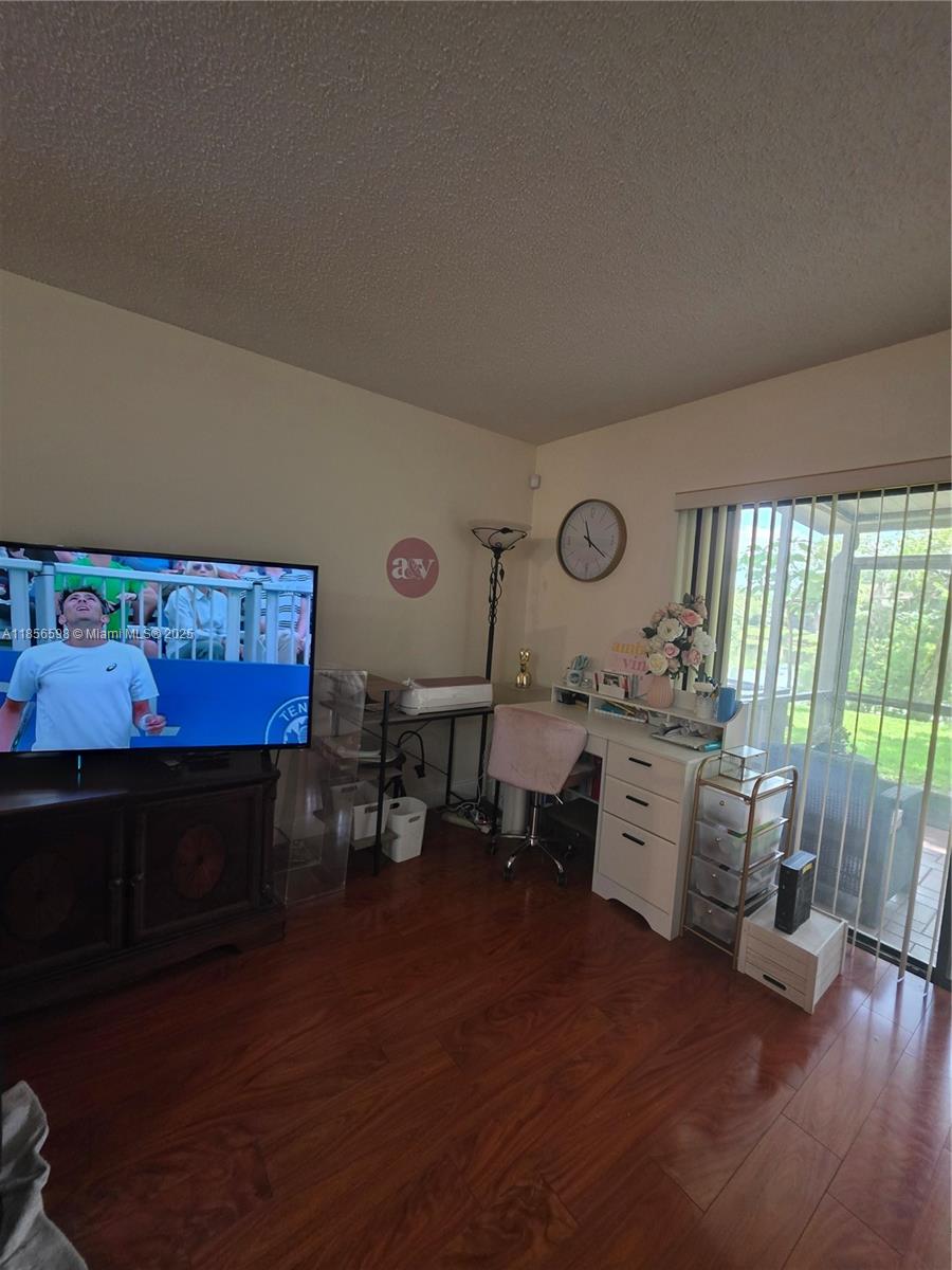 TARTAN COCONUT CREEK PHAS - Residential