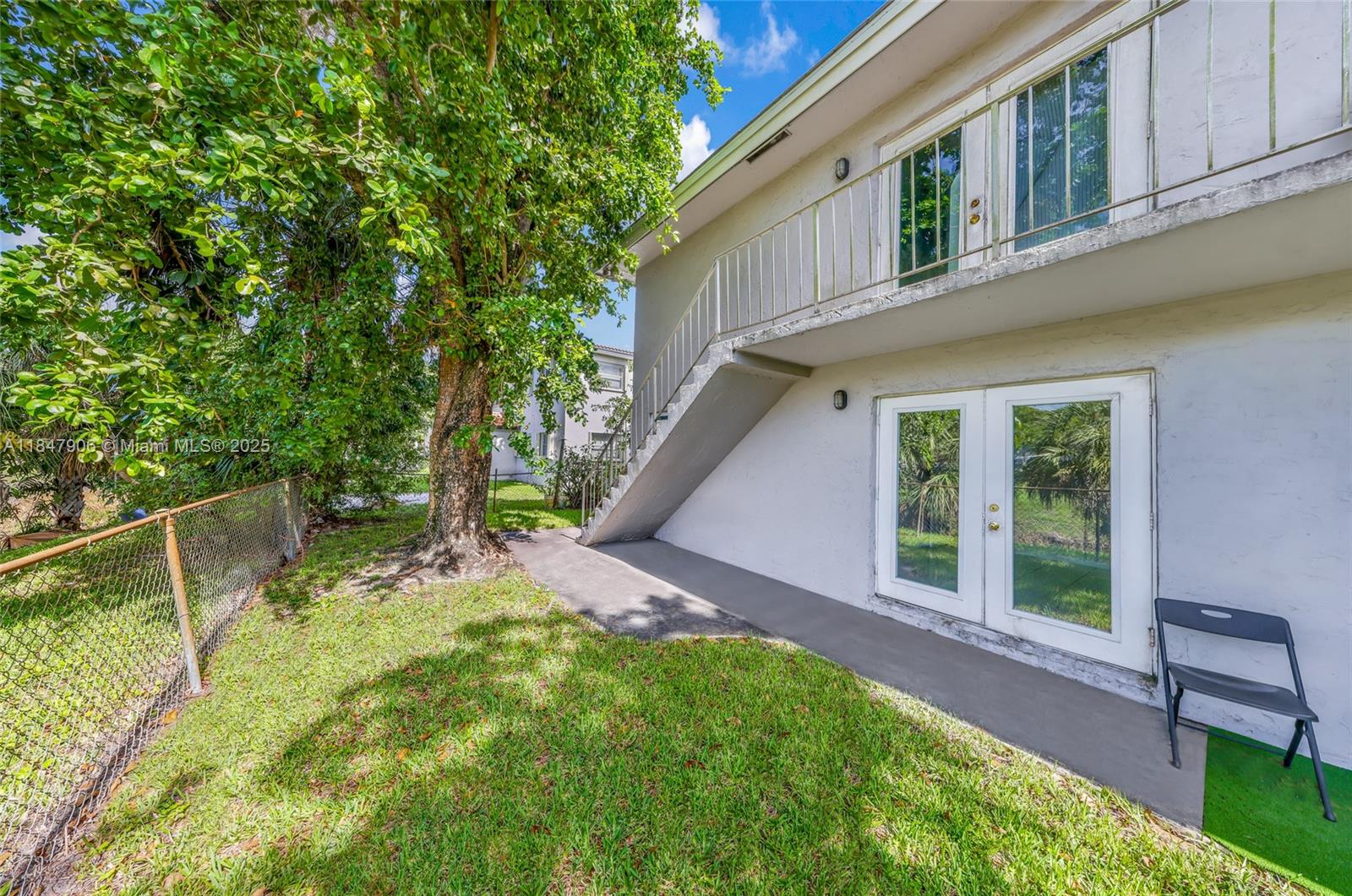 CORAL SPRINGS SUB NO 1 - Residential Income