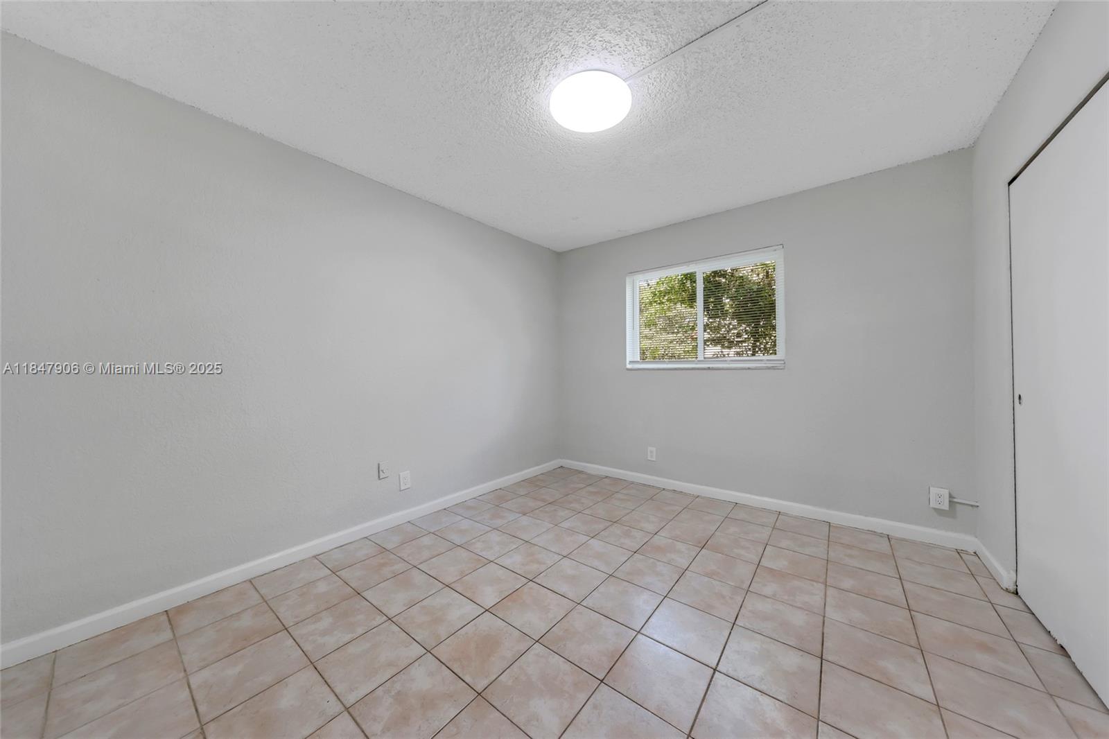 CORAL SPRINGS SUB NO 1 - Residential Income