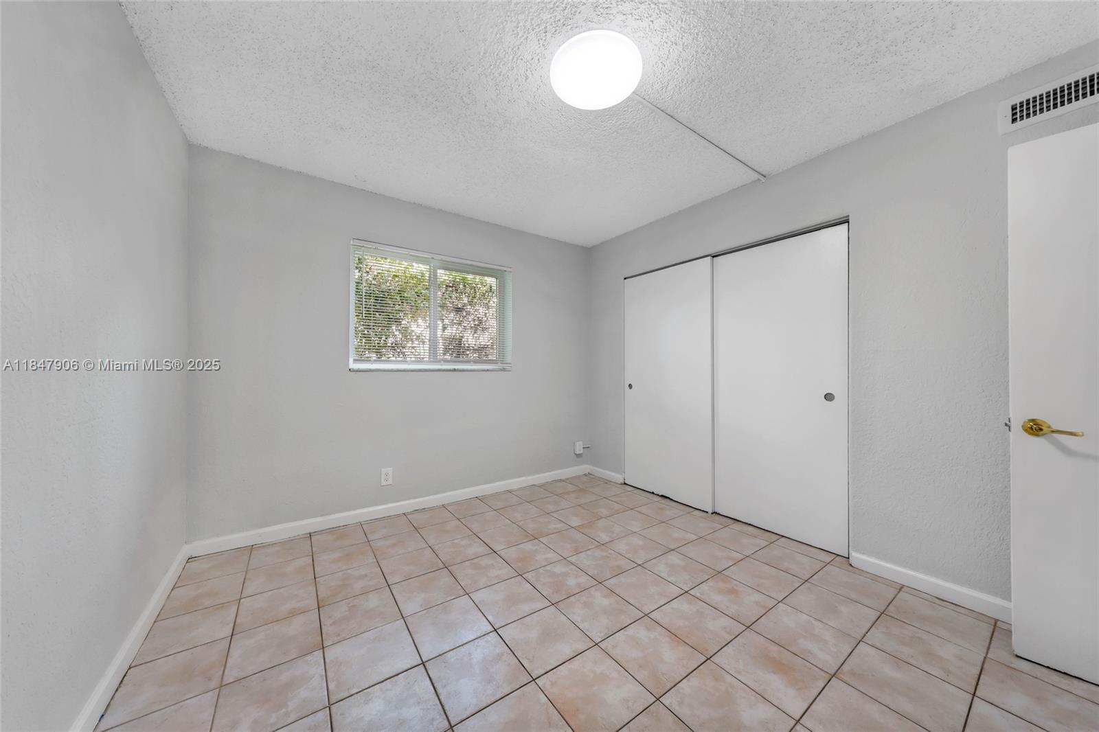 CORAL SPRINGS SUB NO 1 - Residential Income