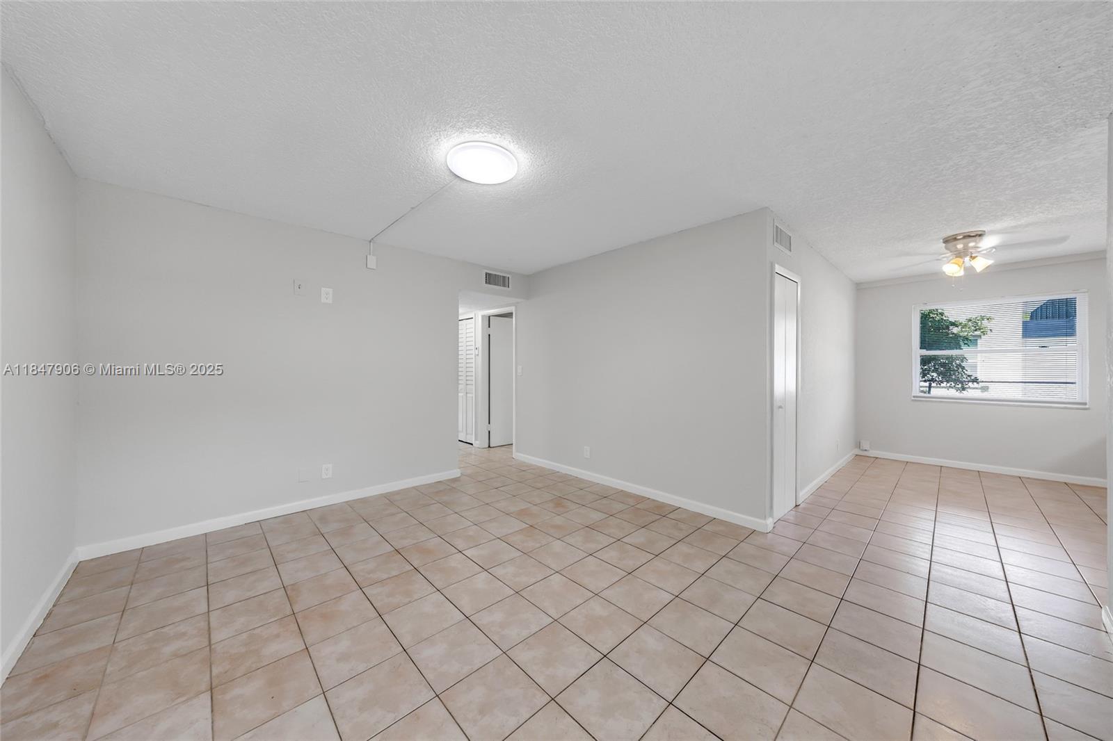 CORAL SPRINGS SUB NO 1 - Residential Income