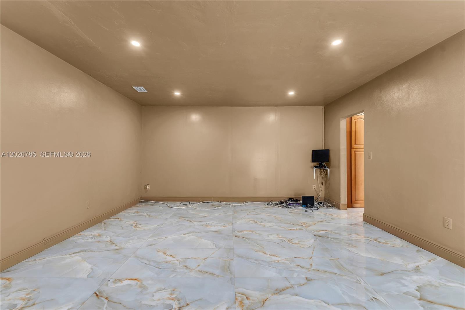 MYRTLE GROVE 2ND ADDN - Residential
