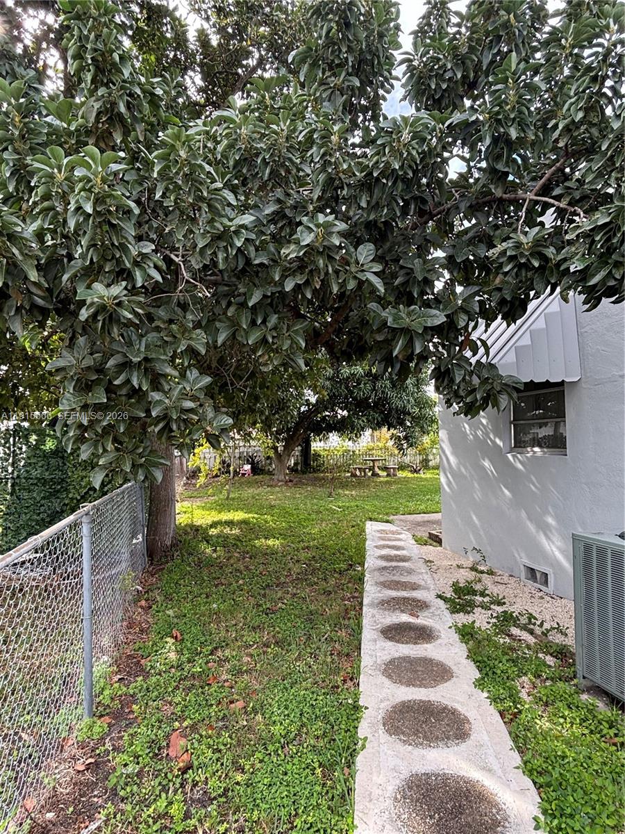 STEPHEN MANOR - Residential