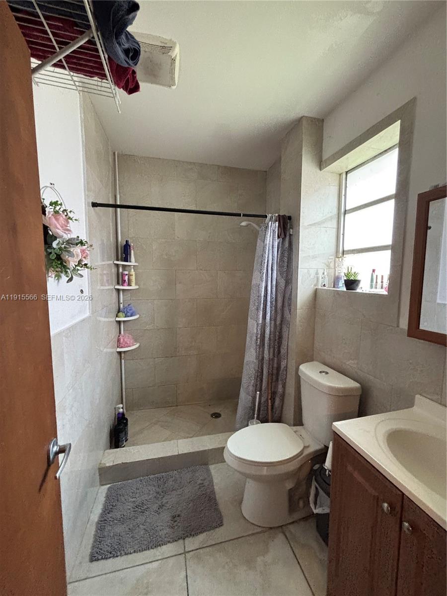 STEPHEN MANOR - Residential