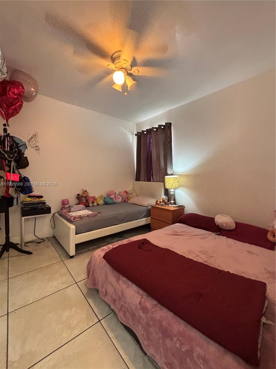 STEPHEN MANOR - Residential