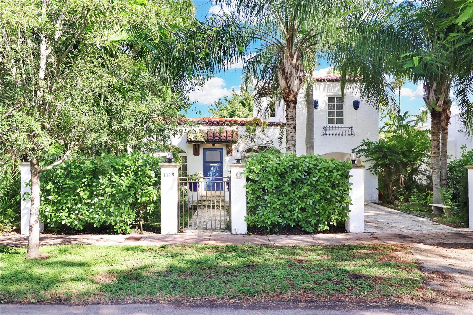 Property for Sale at 1119 Lisbon St St, Coral Gables, Broward County, Florida - Bedrooms: 3 
Bathrooms: 2  - $1,375,000