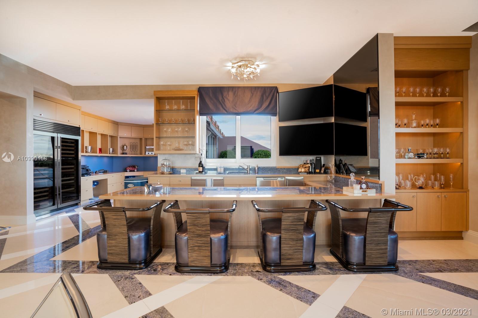 THE GABLES CLUB - Residential