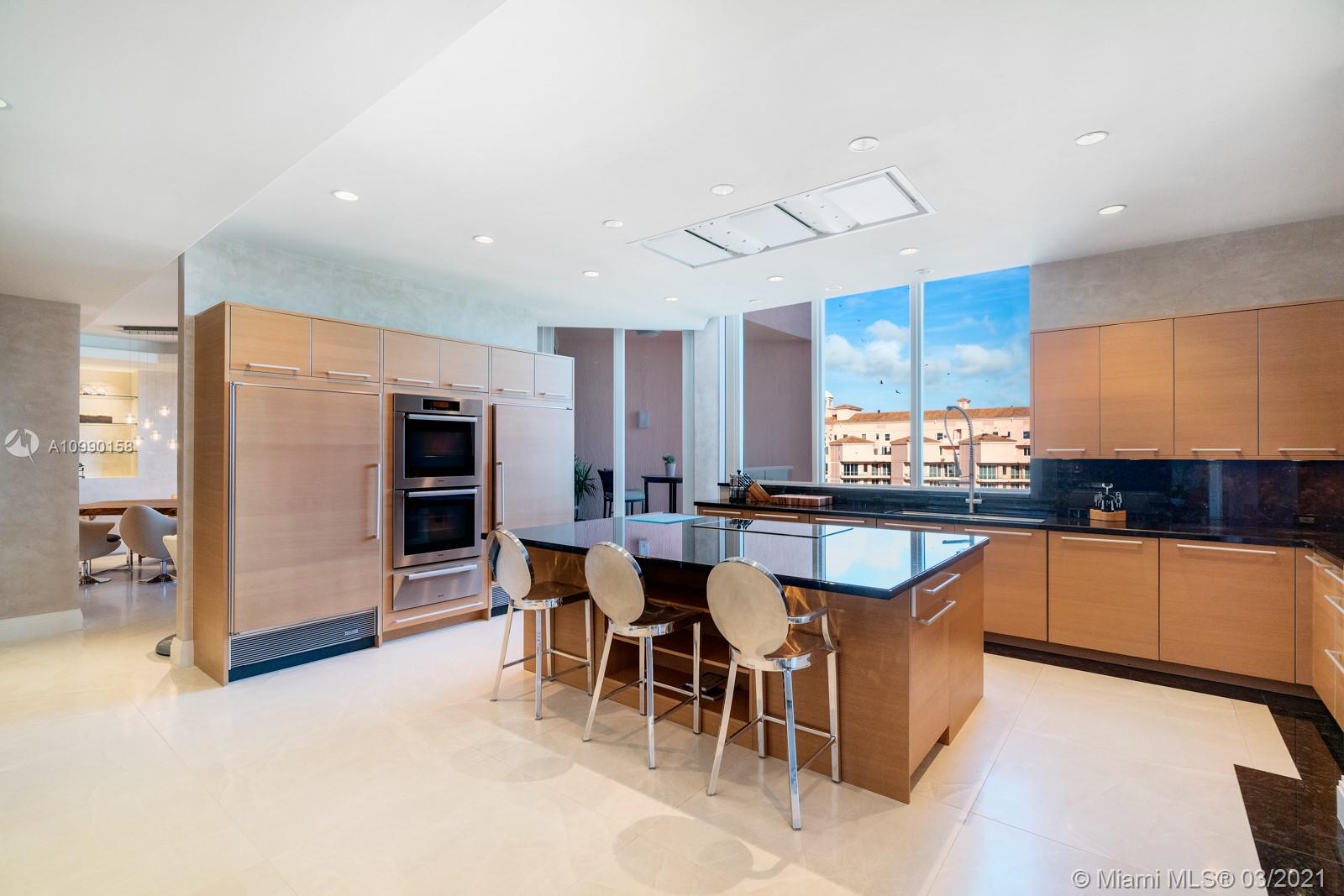 THE GABLES CLUB - Residential