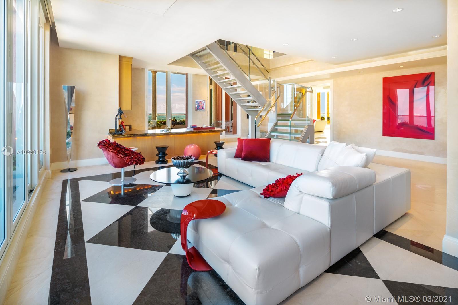 THE GABLES CLUB - Residential