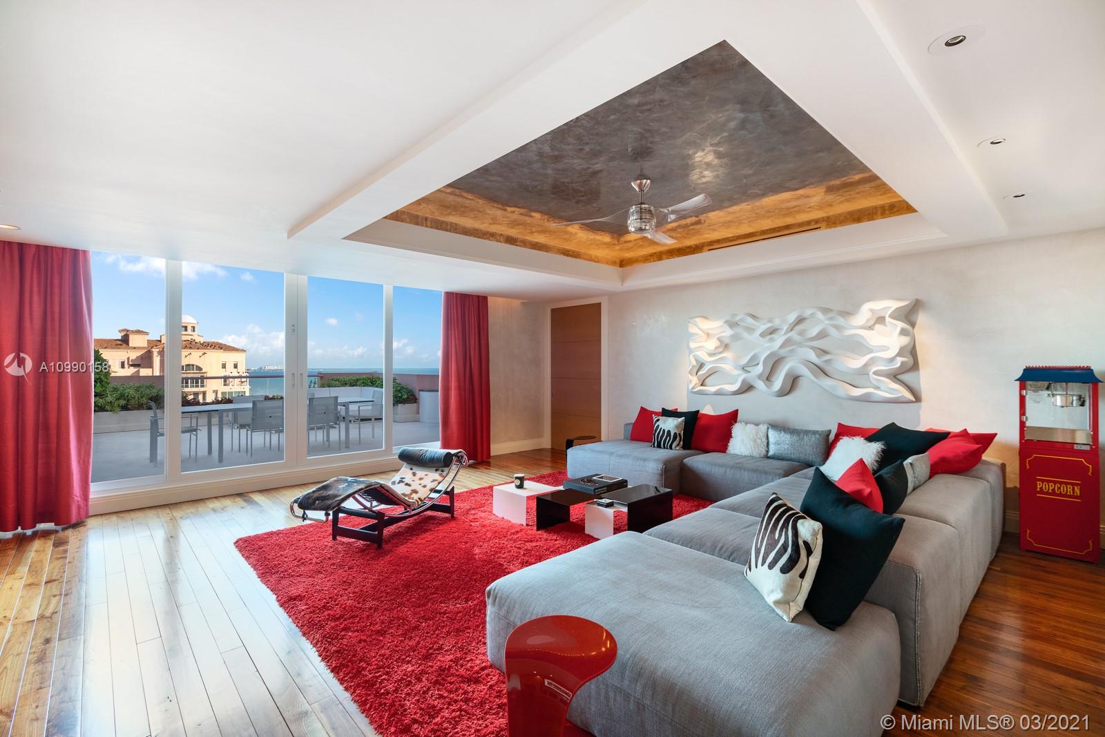 THE GABLES CLUB - Residential