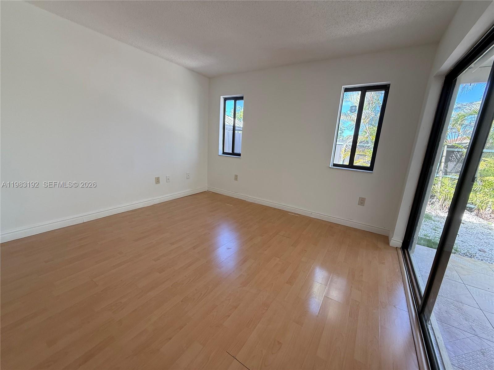 ARISTOTLE SUB PHASE IV - Residential Lease