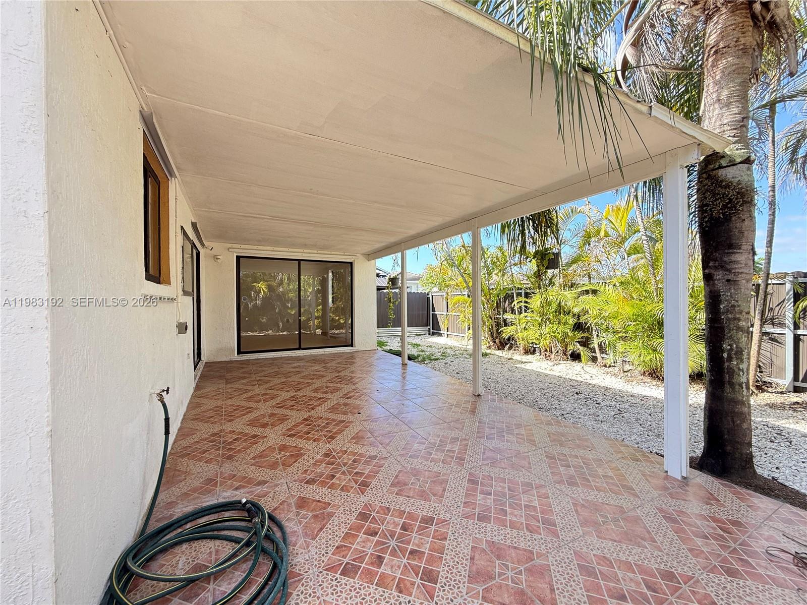 ARISTOTLE SUB PHASE IV - Residential Lease