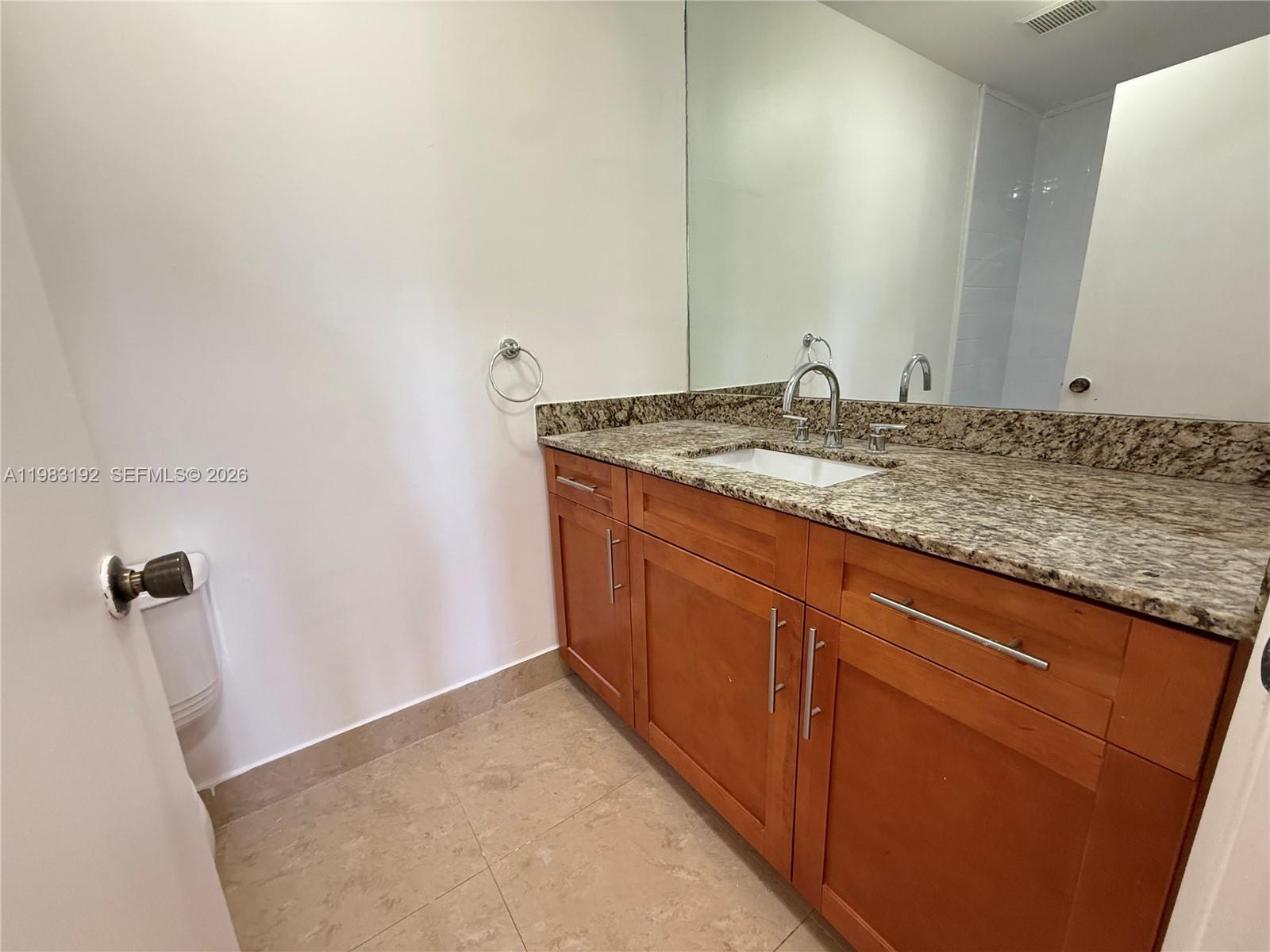 ARISTOTLE SUB PHASE IV - Residential Lease