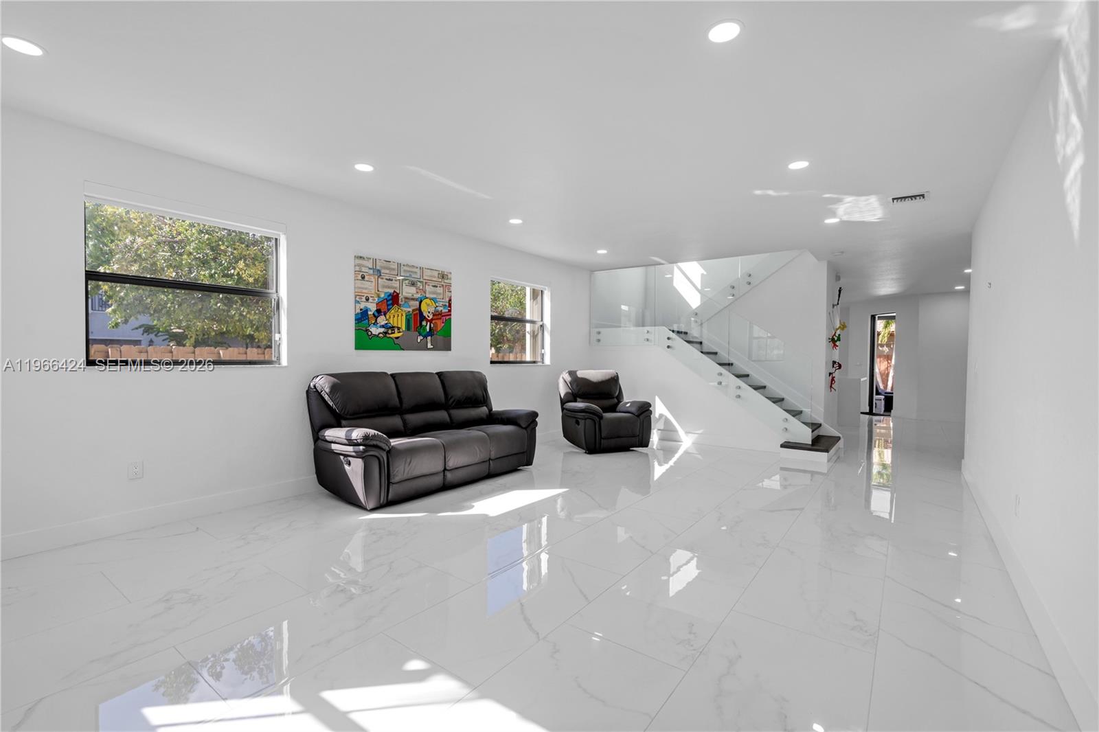 SILVER PALM EAST SEC FOUR - Residential