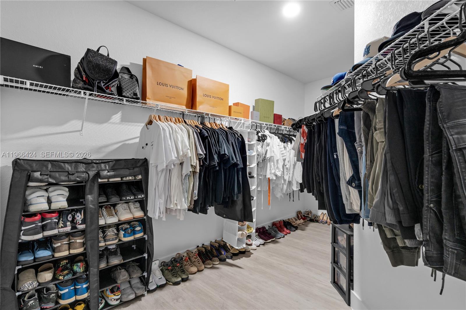 SILVER PALM EAST SEC FOUR - Residential