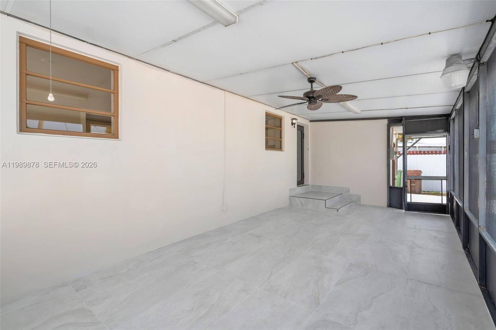 INGLESIDE PARK - Residential