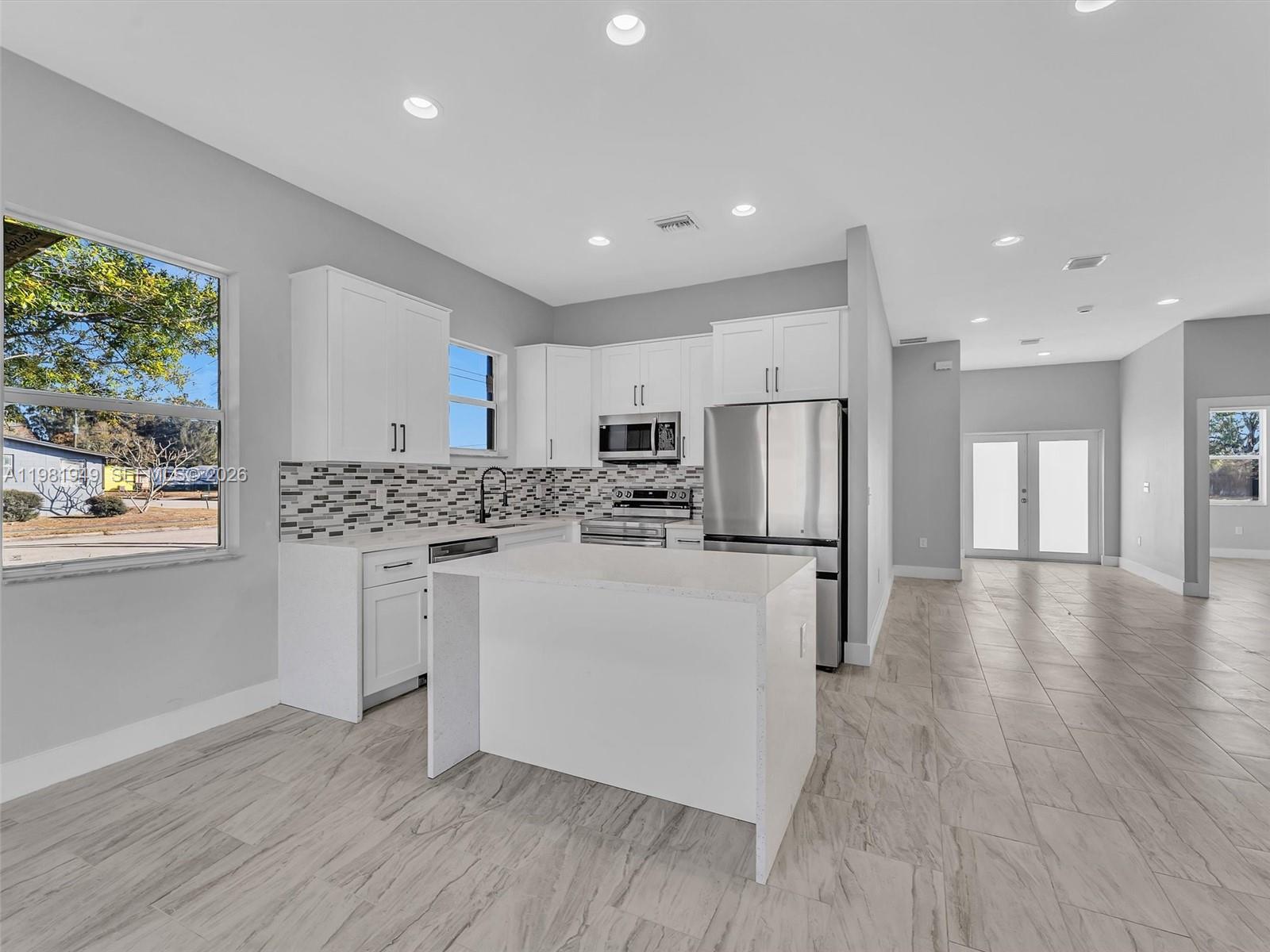 KILLER'S ADDITION TO LINC - Residential Lease